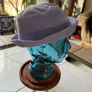 Lavender bucket hat